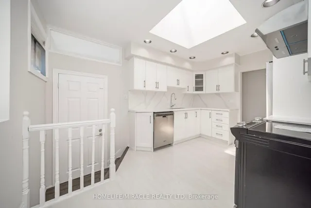 Additional image 17 of 106 Silverstone Dr