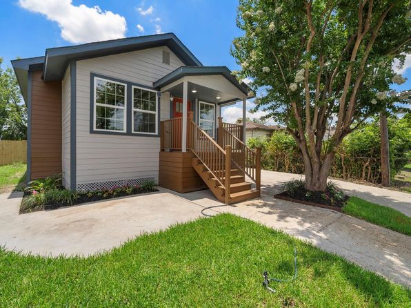 1310 E 34th St, Houston, TX 77022