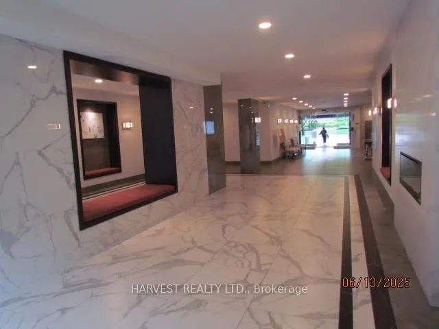 Additional image 33 of 255 Bamburgh Circ Unit 2102