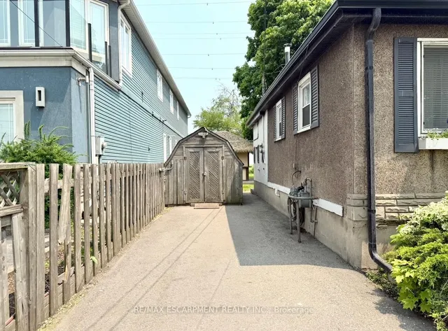 Additional image 18 of 115 Beach Blvd