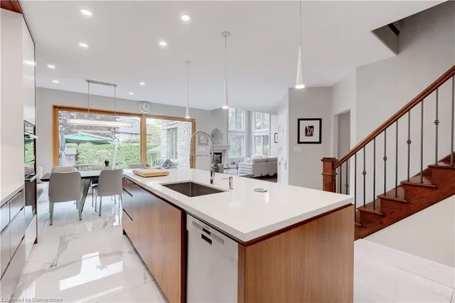 Additional image 19 of 290 Shoreacres Rd