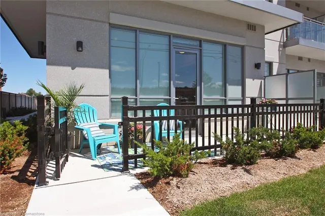 Additional image 37 of 121 #8 Hwy Unit 106