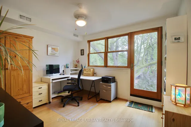 Additional image 19 of 277 Booth Ave