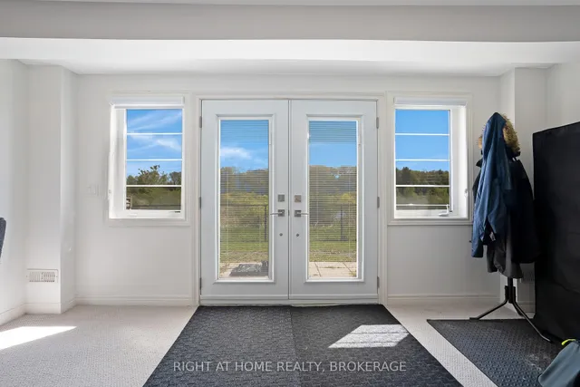 Additional image 37 of 19 Robarts Dr