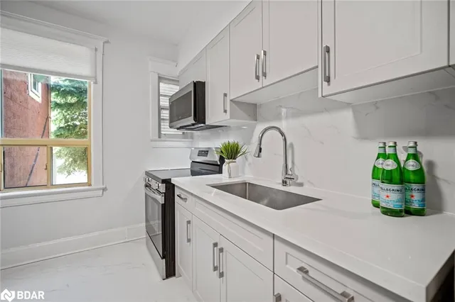 Additional image 7 of 80 Mavety St