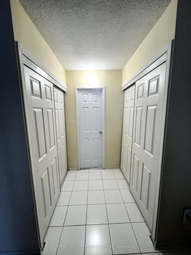 Additional image 14 of 25 Kensington Rd Unit 1011