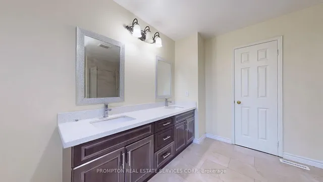Additional image 24 of 409 Silverthorne Cres