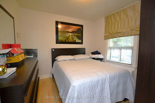 Additional image 4 of 4 Chandos Ave