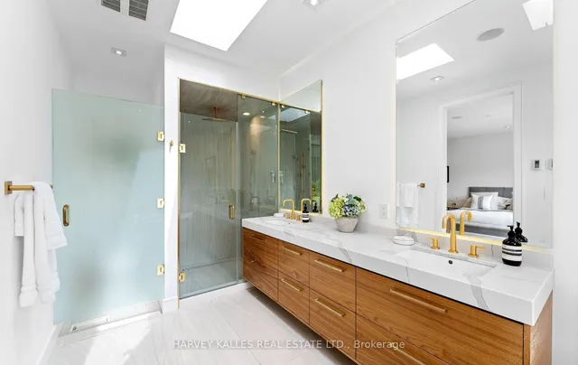 Additional image 28 of 31 Kilbarry Rd