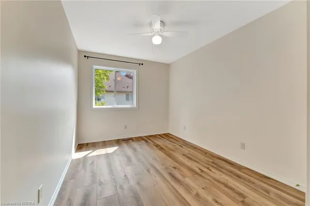 Additional image 18 of 31 Moss Blvd Unit 26