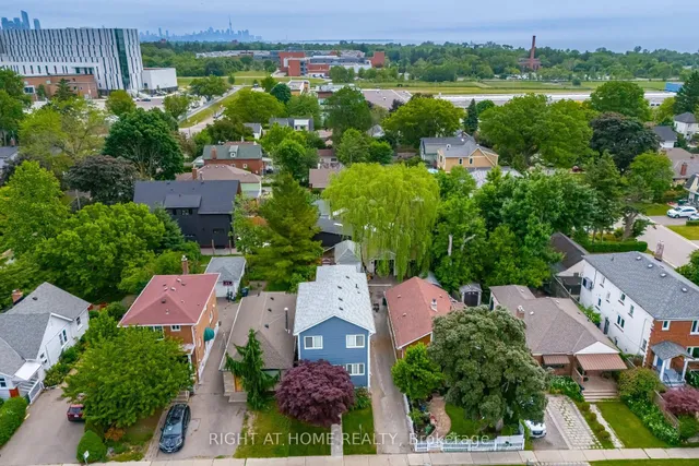 Additional image 31 of 57 Twenty Fifth St