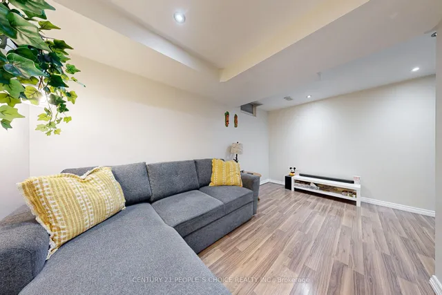 Additional image 33 of 5255 Guildwood Way Unit 1