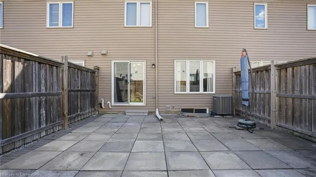 Additional image 23 of 9 Lynch Cres