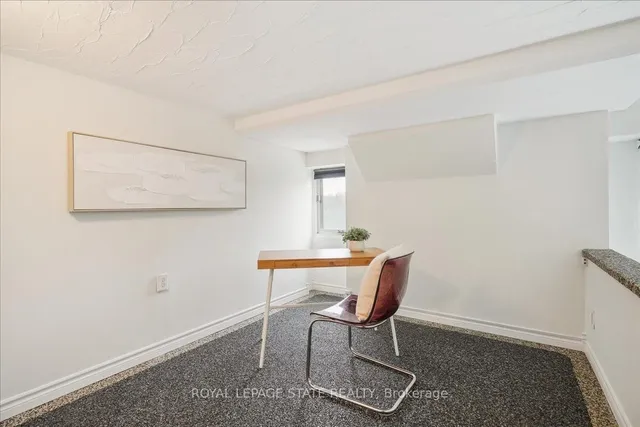 Additional image 32 of 50 Main St Unit 313