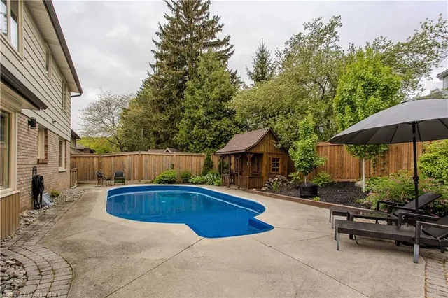 Additional image 7 of 6 Carl Cres