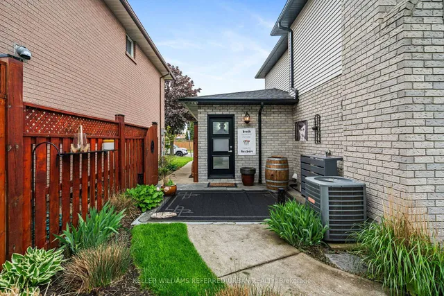 Additional image 49 of 23 Sinena Ave