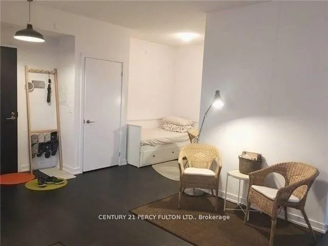 Additional image 23 of 297 College St Unit 1507