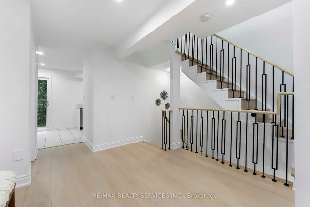 Additional image 30 of 80 Acorn Pl Unit 28