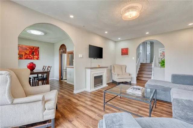 Additional image 5 of 64 Dartford Pl