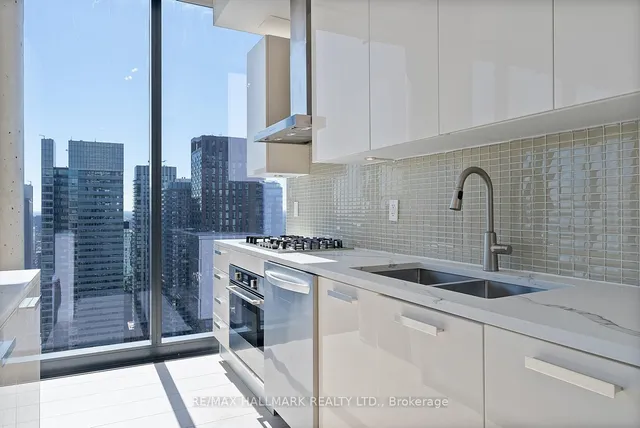 Additional image 12 of 224 King St Unit 4004