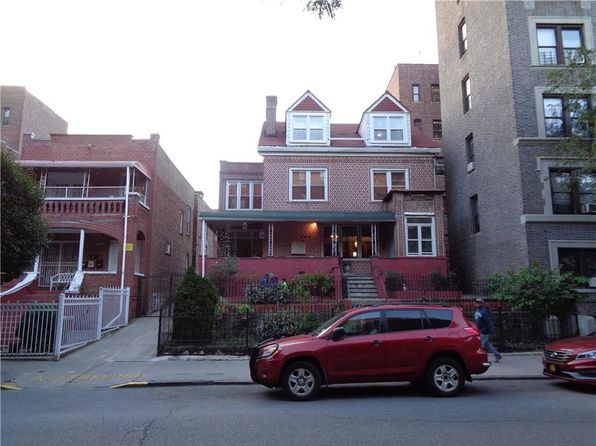 2779 University Ave, Bronx, NY 10468