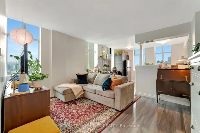 Additional image 17 of 36 James St Unit 1205