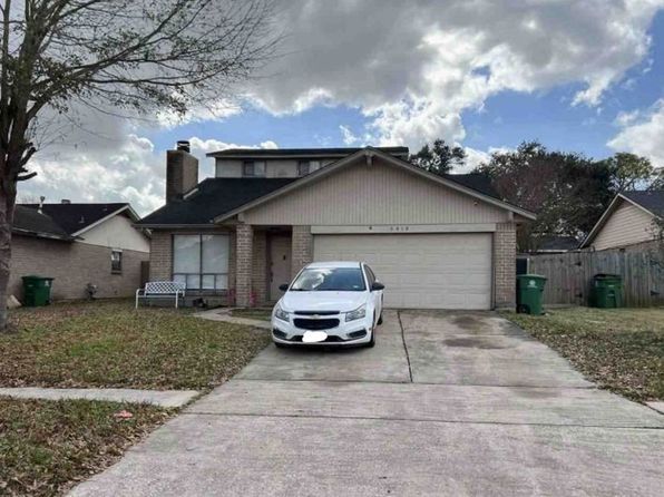 9418 Misty Vale Ln, Houston, TX 77075
