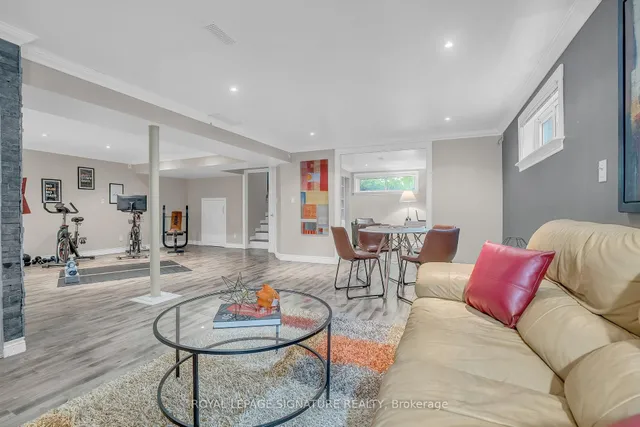 Additional image 25 of 14 Groveland Cres