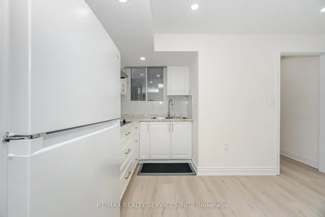 Additional image 37 of 207 Clockwork Dr
