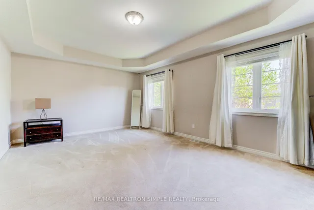 Additional image 17 of 574 North Park Blvd