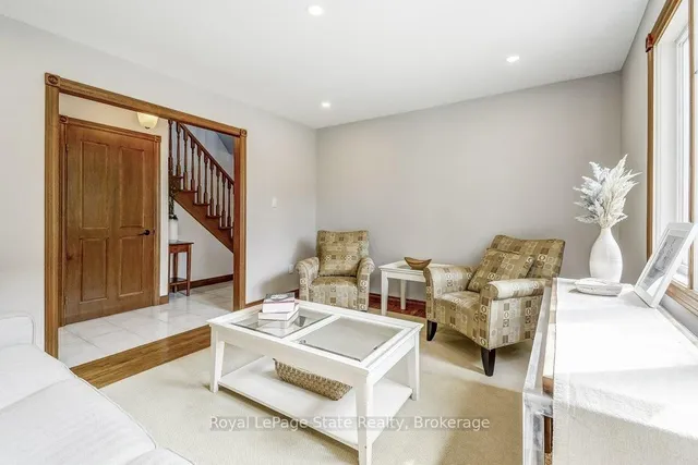 Additional image 11 of 462 Dundurn St