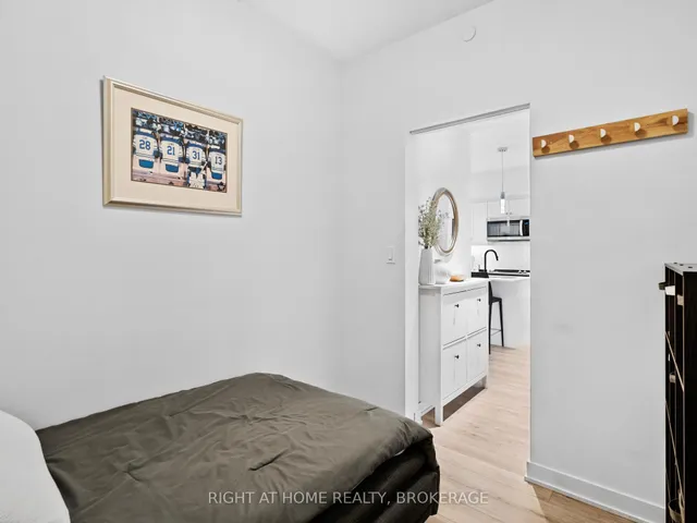 Additional image 34 of 16 Markle Cres Unit 503