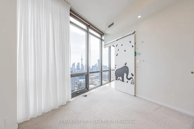 Additional image 18 of 832 Bay St Unit 4110