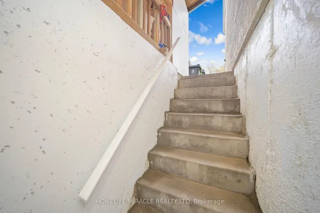 Additional image 47 of 35 Horseley Hill Dr