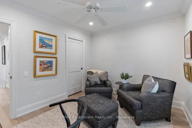 Additional image 27 of 2109 Wellington Ave