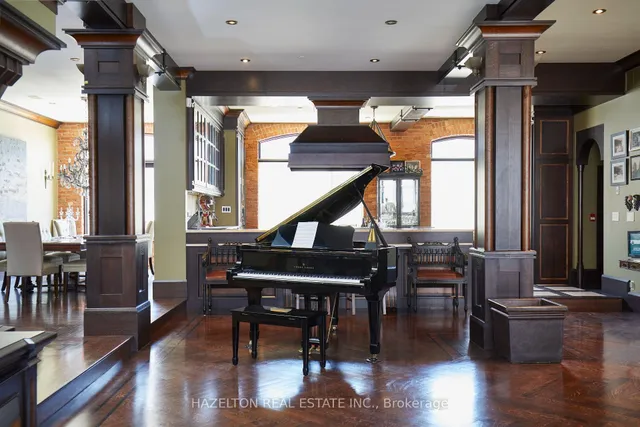 Additional image 4 of 468 Wellington St Unit 501