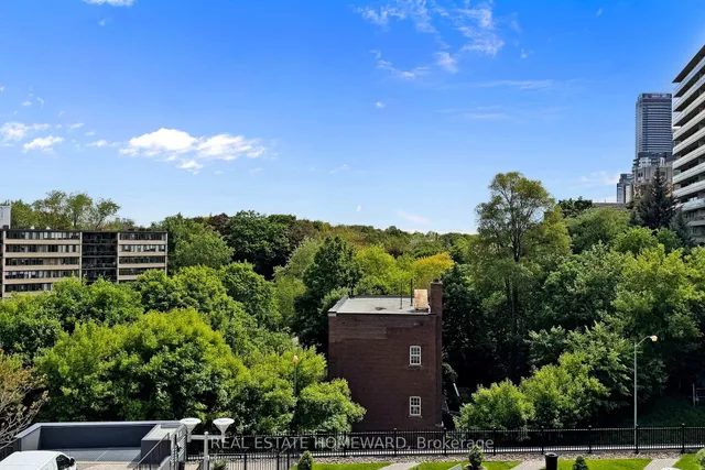 Additional image 16 of 825 Church St Unit 506