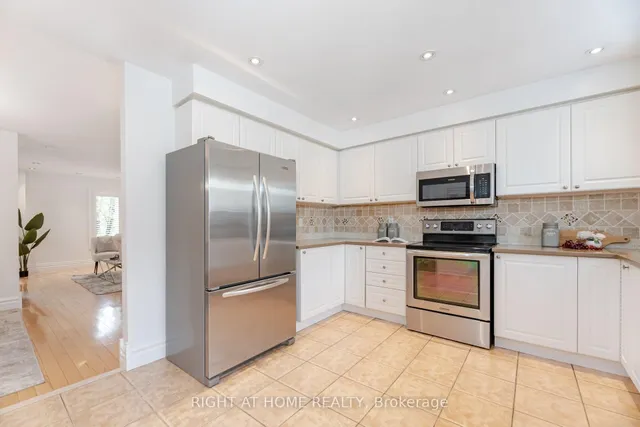 Additional image 16 of 41 Acores Ave