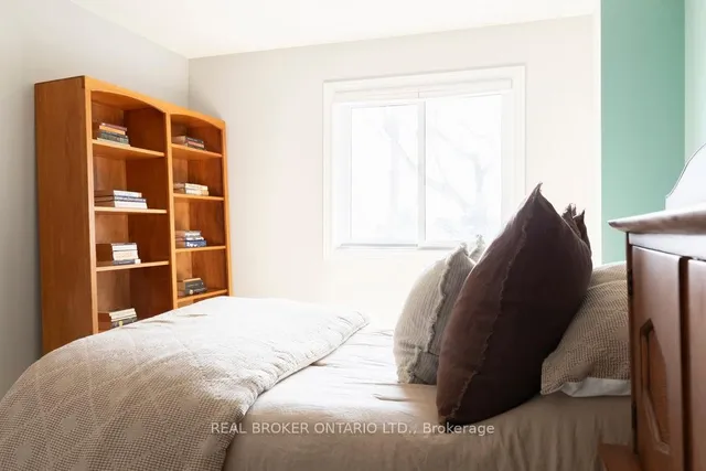 Additional image 23 of 79 Braeheid Ave Unit 1