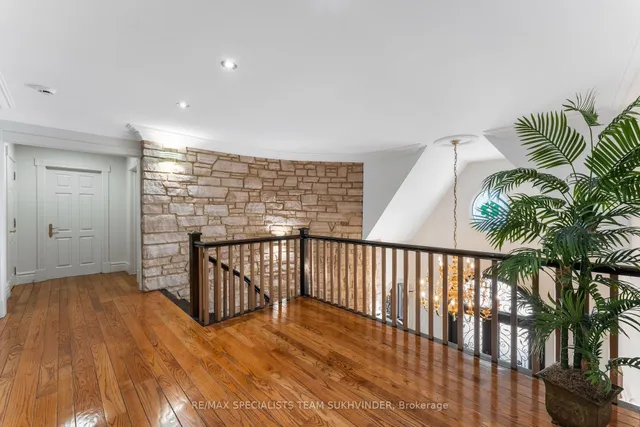 Additional image 31 of 12 Edgeforest Dr