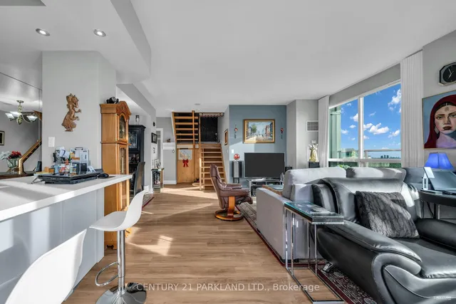 Additional image 10 of 7 Lorraine Dr Unit LRG 7