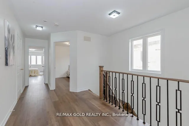 Additional image 20 of 66 Crumlin Cres