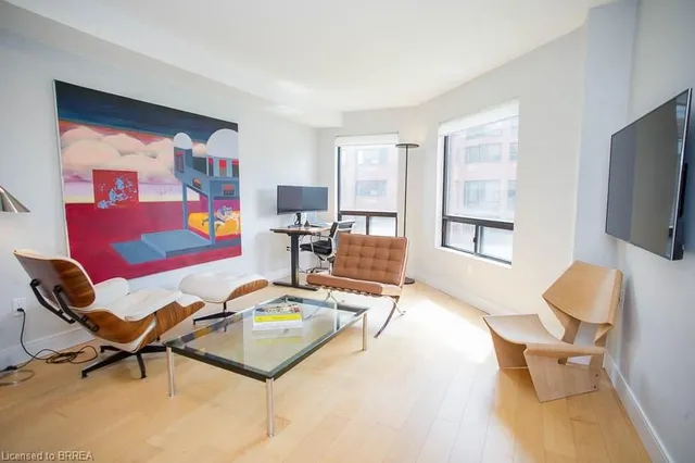 Additional image 14 of 10 Ellen St Unit 303