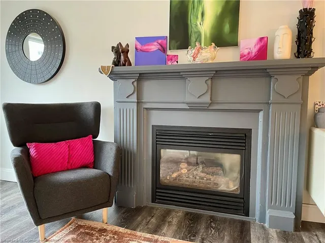 Additional image 15 of 65 Hyde Park Ave