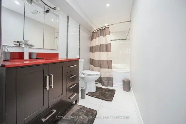 Additional image 39 of 21 Relton Circ