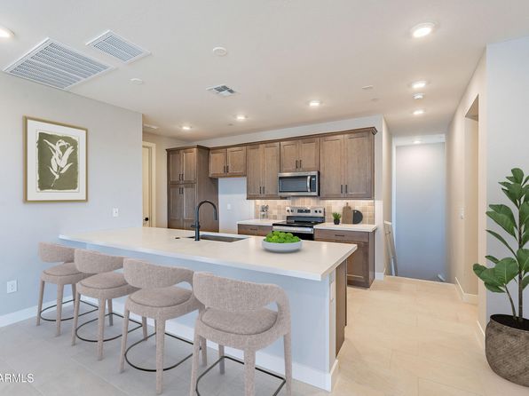 2121 W Sonoran Desert Dr #47, Phoenix, AZ 85085