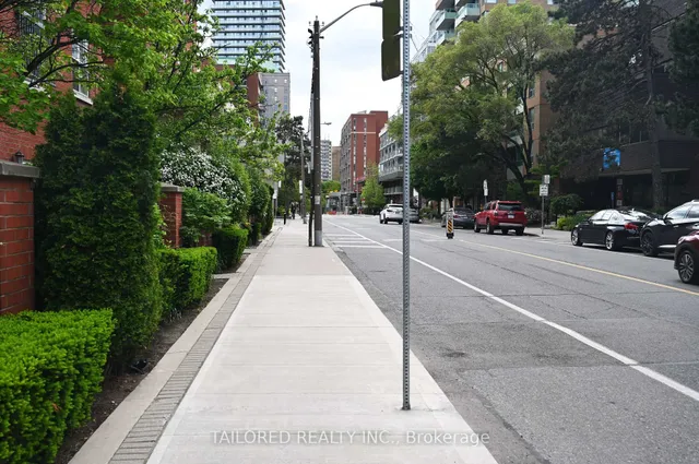 Additional image 19 of 119 Merton St Unit 211