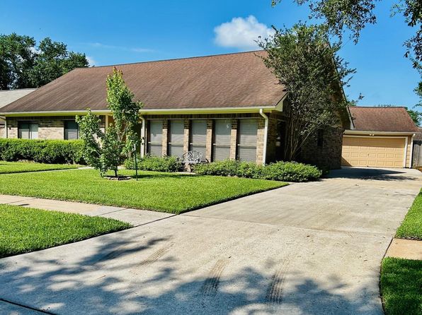 5203 Crystal Bay Dr, Houston, TX 77084