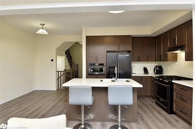 Additional image 11 of 29 Hibiscus Lane