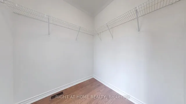 Additional image 31 of 328 Bergamot Ave